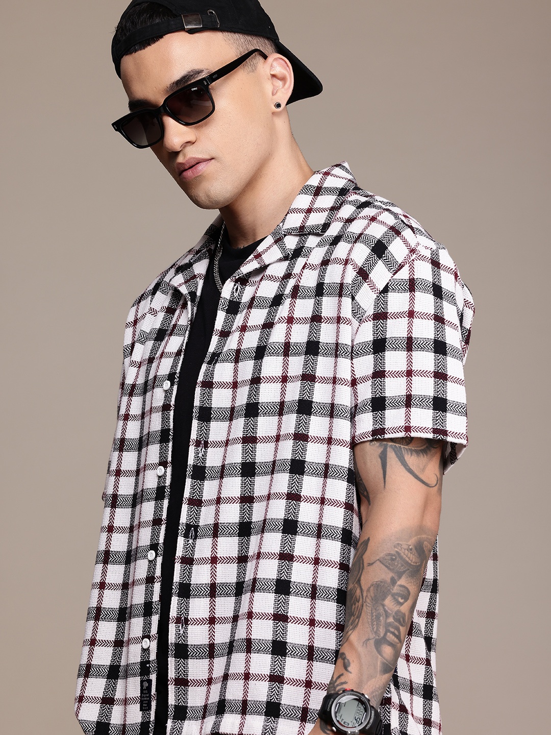 

The Roadster Life Co. Drop-Shoulder Checked Relaxed Fit Casual Shirt, White