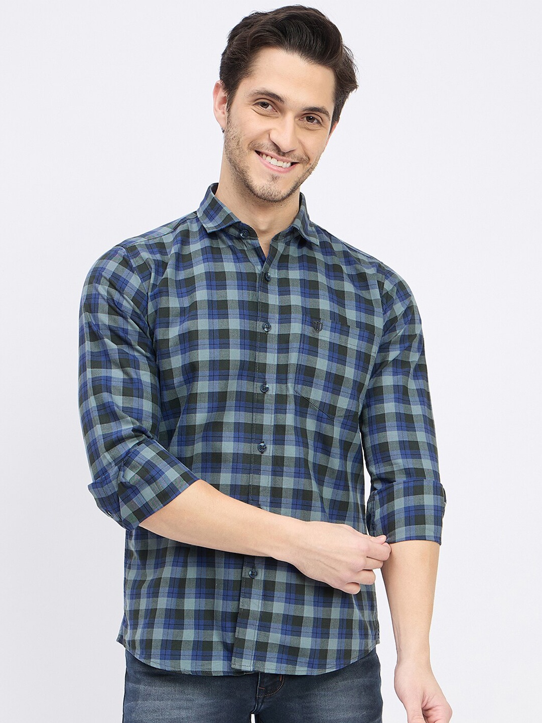 

Duke Men Slim Fit Opaque Checked Casual Shirt, Blue