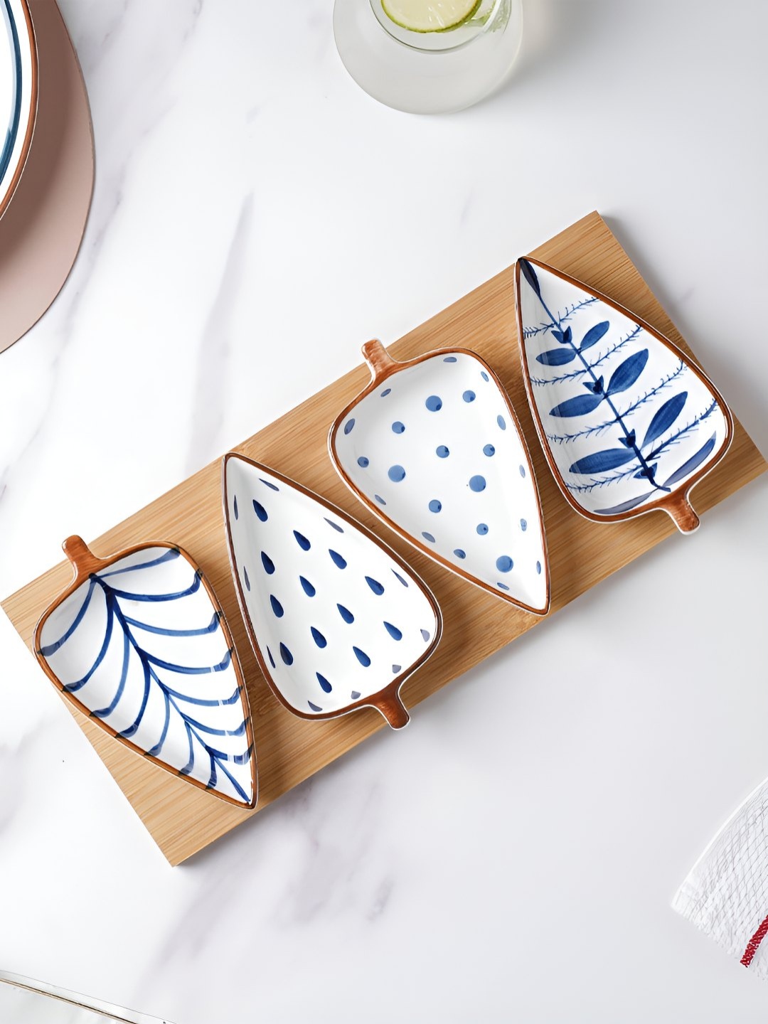 

P-Plus International White & Blue 4 Pieces Printed Ceramic Plate with Tray