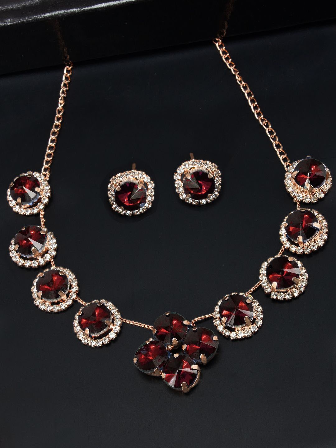 

PRIVIU -Women Rose Gold Plated Crystal-Studded Jewellery Set
