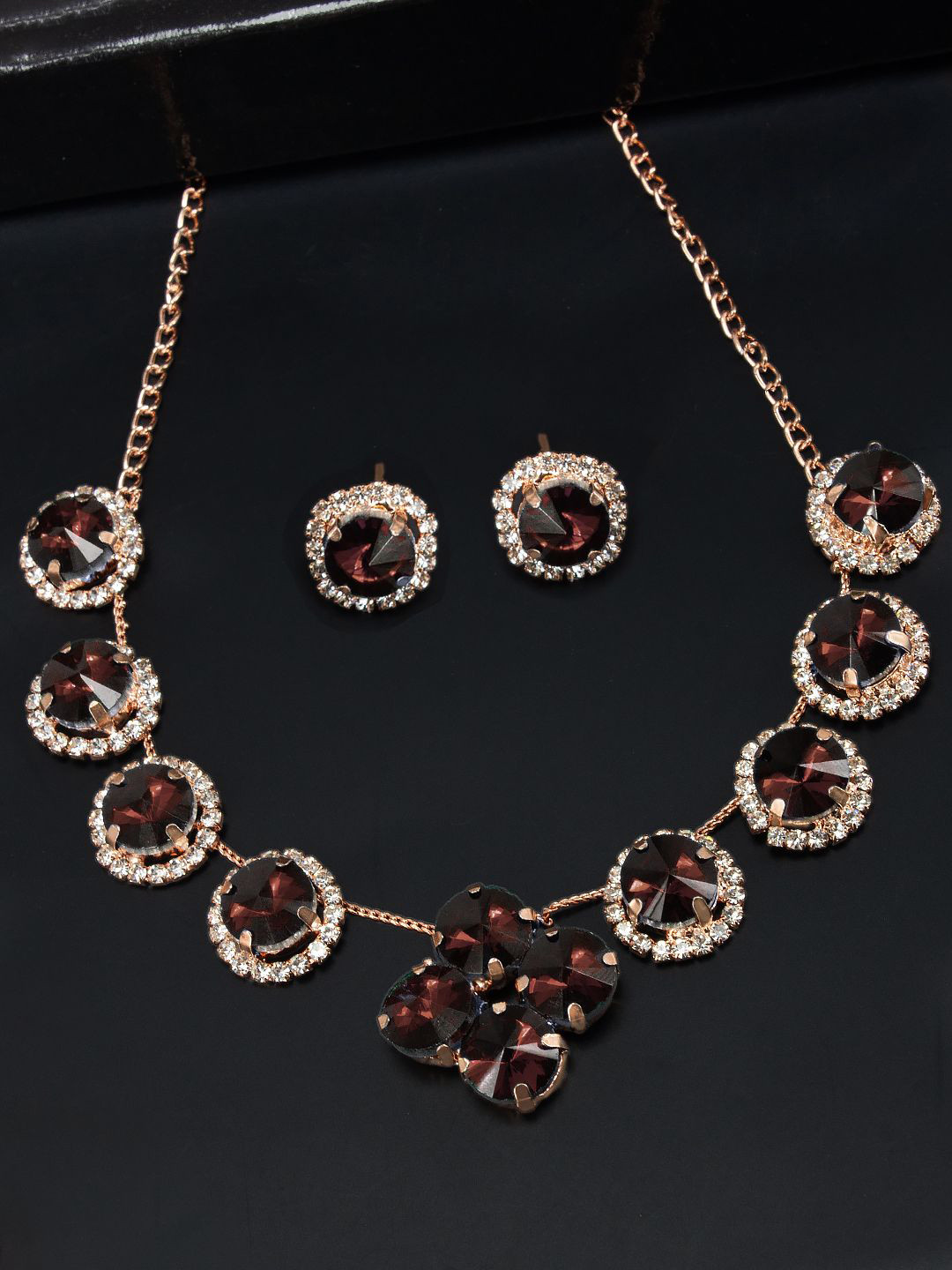 

PRIVIU Women Rose Gold Plated Crystals Studded Jewellery Set