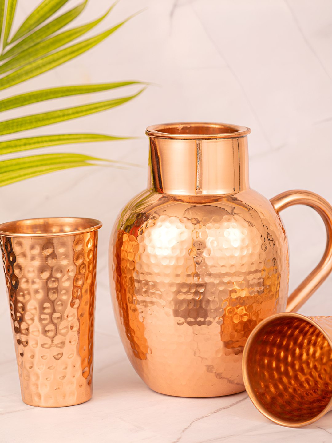 

HomeShastra Textured Easy to Clean Copper Apple Jug with 2 Glasses