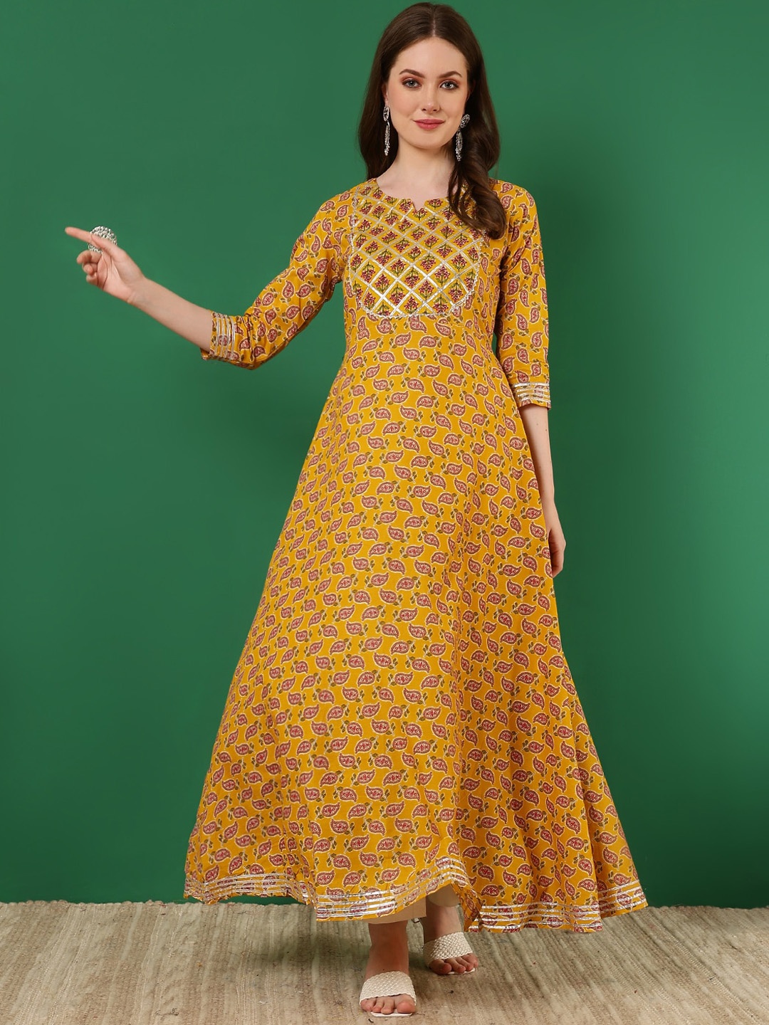 

WOMENCLICK Women Floral Printed Anarkali Kurta, Yellow