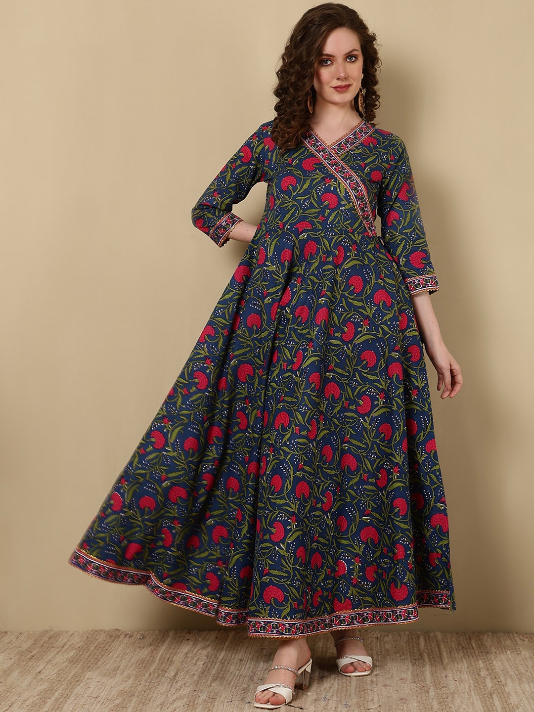 

WOMENCLICK Women Floral Printed Anarkali Kurta, Blue