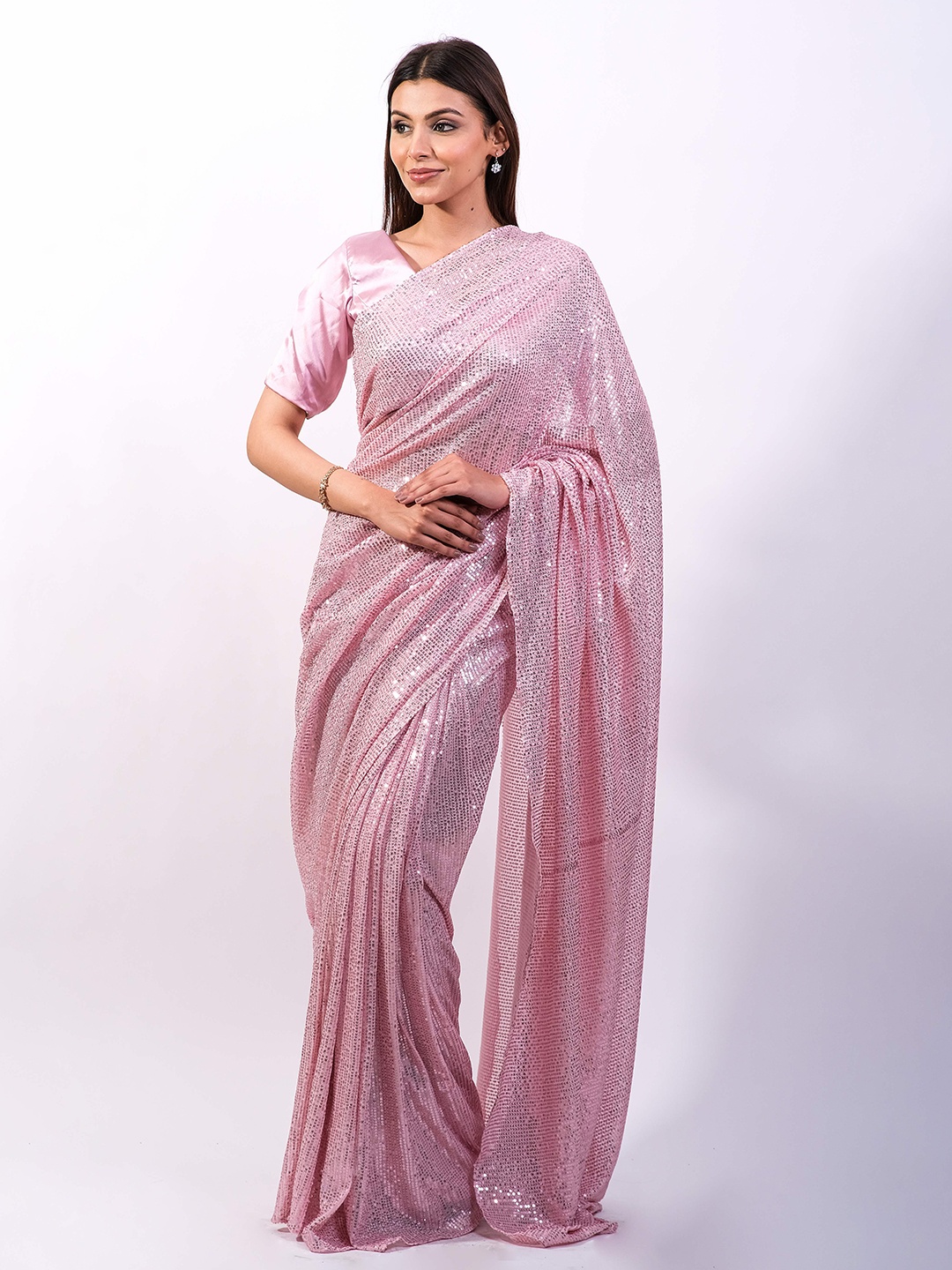 

Aynaa Embellished Sequinned Saree, Pink