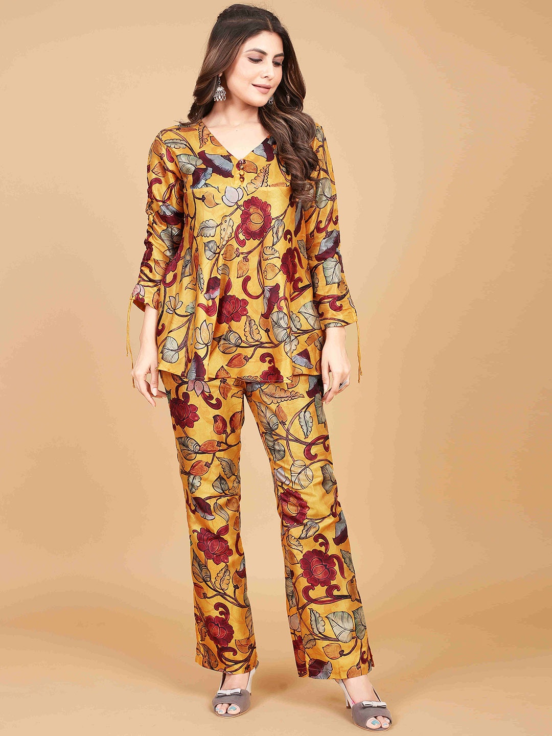 

DEVATITHI Kalamkari Printed Top & Trousers Co-Ord Set, Yellow