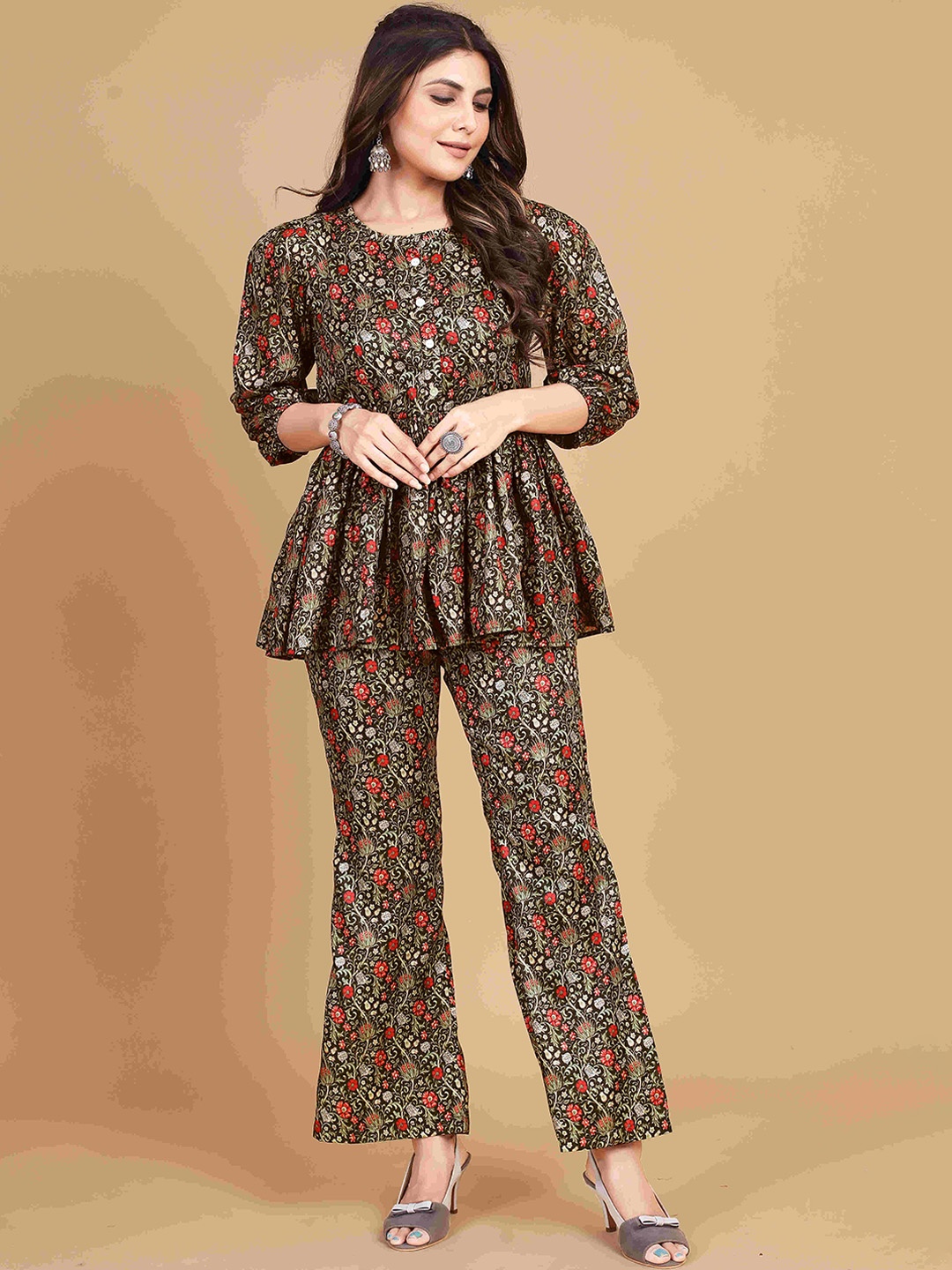 

DEVATITHI Floral-Print Peplum Top & Trousers Co-Ords, Black