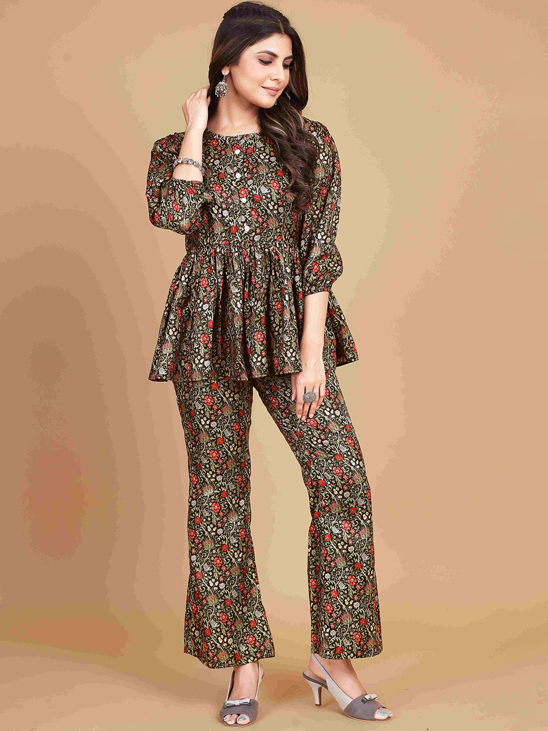 

DEVATITHI Printed Top With Trousers Co-Ords, Black