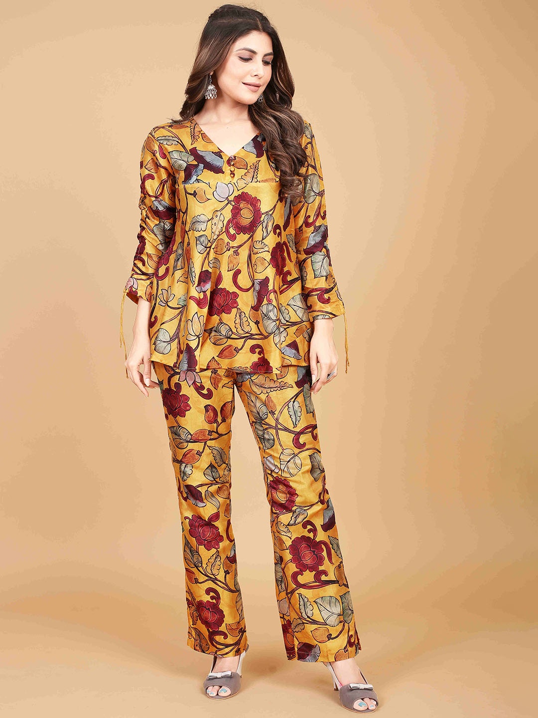 

DEVATITHI Floral V-Neck Top With Trouser Co-Ords, Yellow