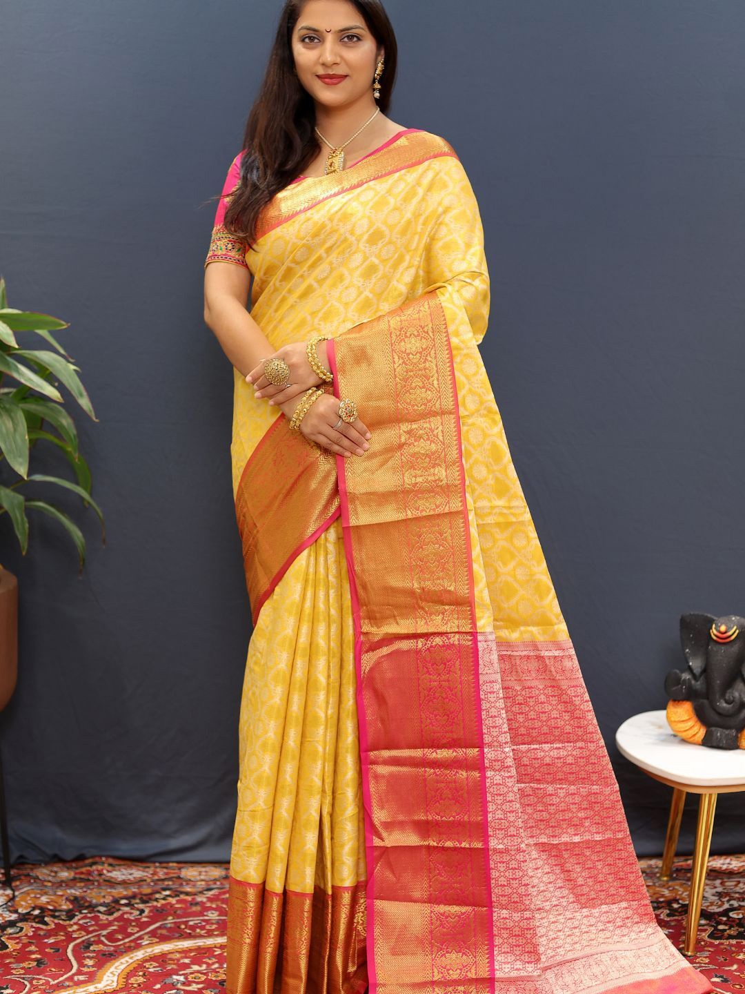 

SGF11 Woven Design Zari Art Silk Kanjeevaram Saree, Yellow