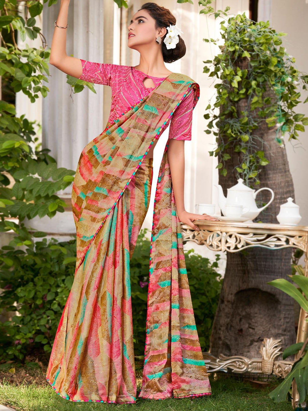 

Mitera Embroidered Brasso Saree, Pink