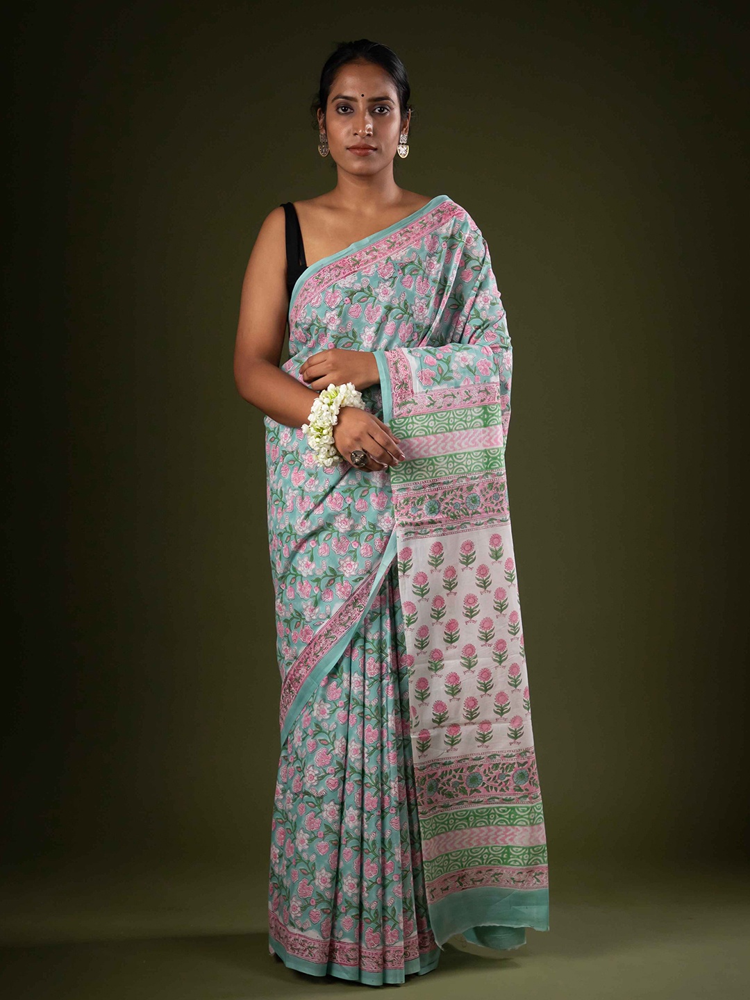 

De Loom Floral Printed Pure Cotton Saree, Turquoise blue