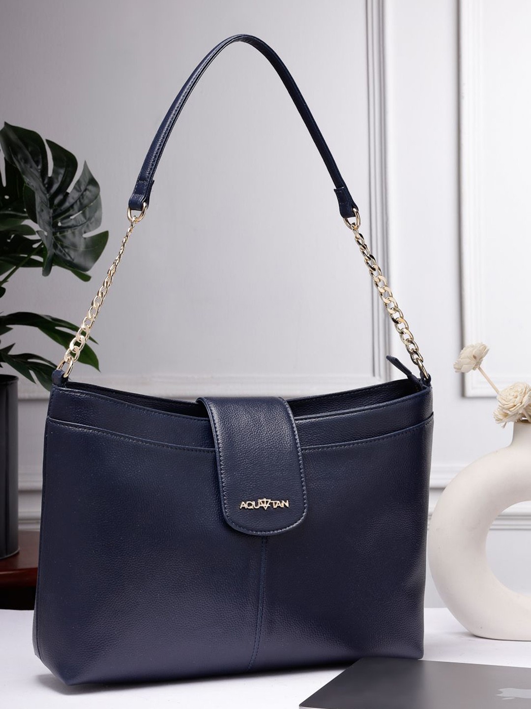 

AQUATAN Textured Structured Formal Handheld Bag, Navy blue