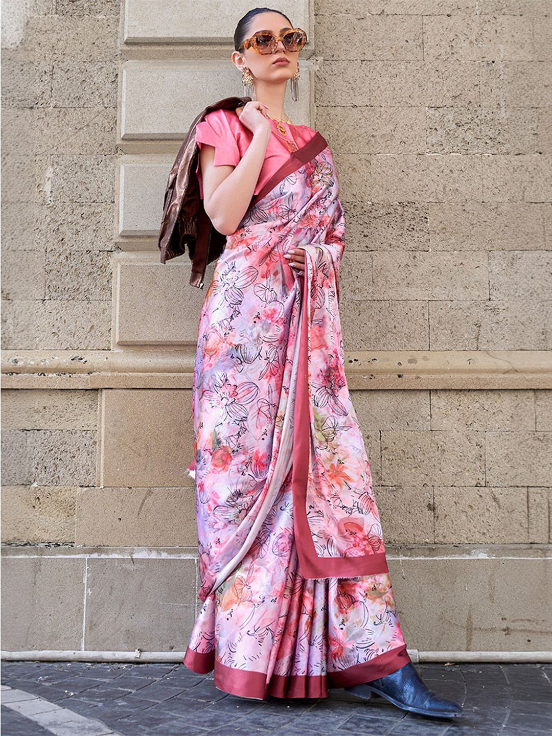 

Ishin Floral Satin Saree, Pink