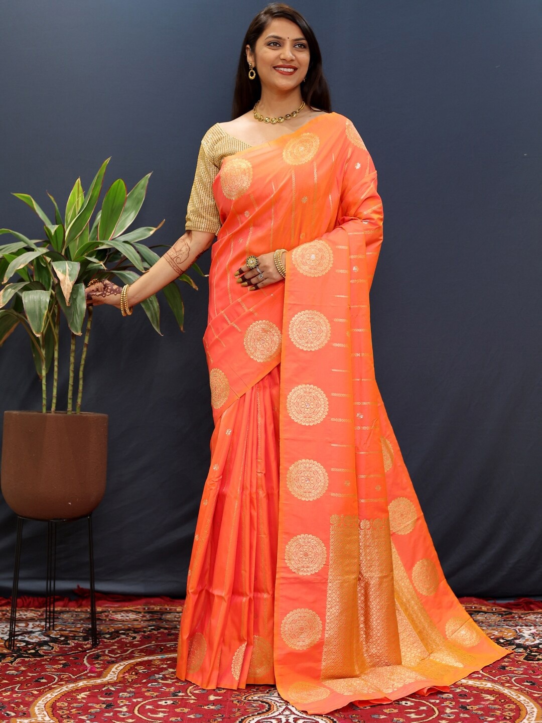 

SGF11 Woven Design Zari Kanjeevaram Saree, Peach