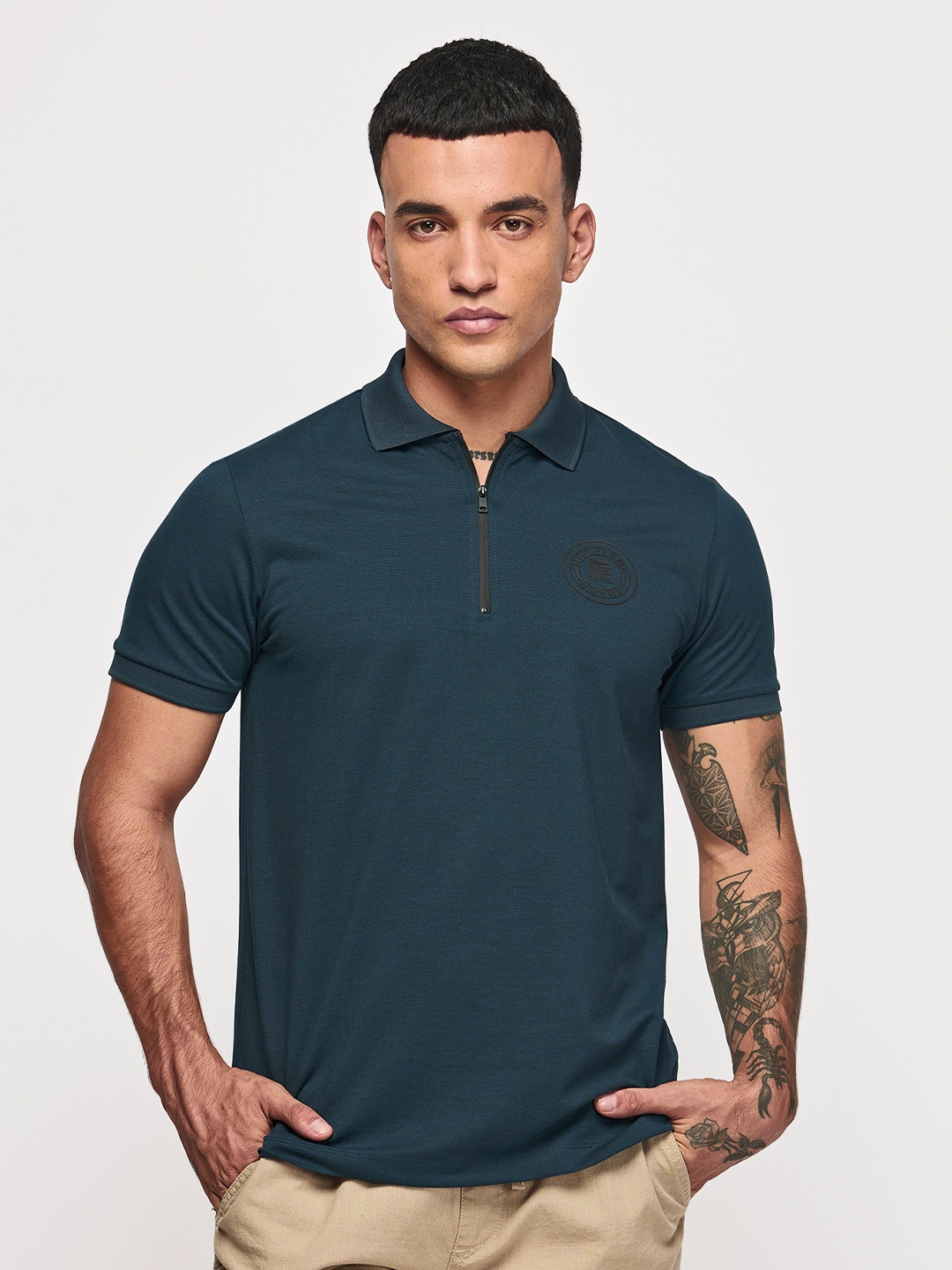

Red Flame Men Solid Polo Collar T-shirt, Navy blue