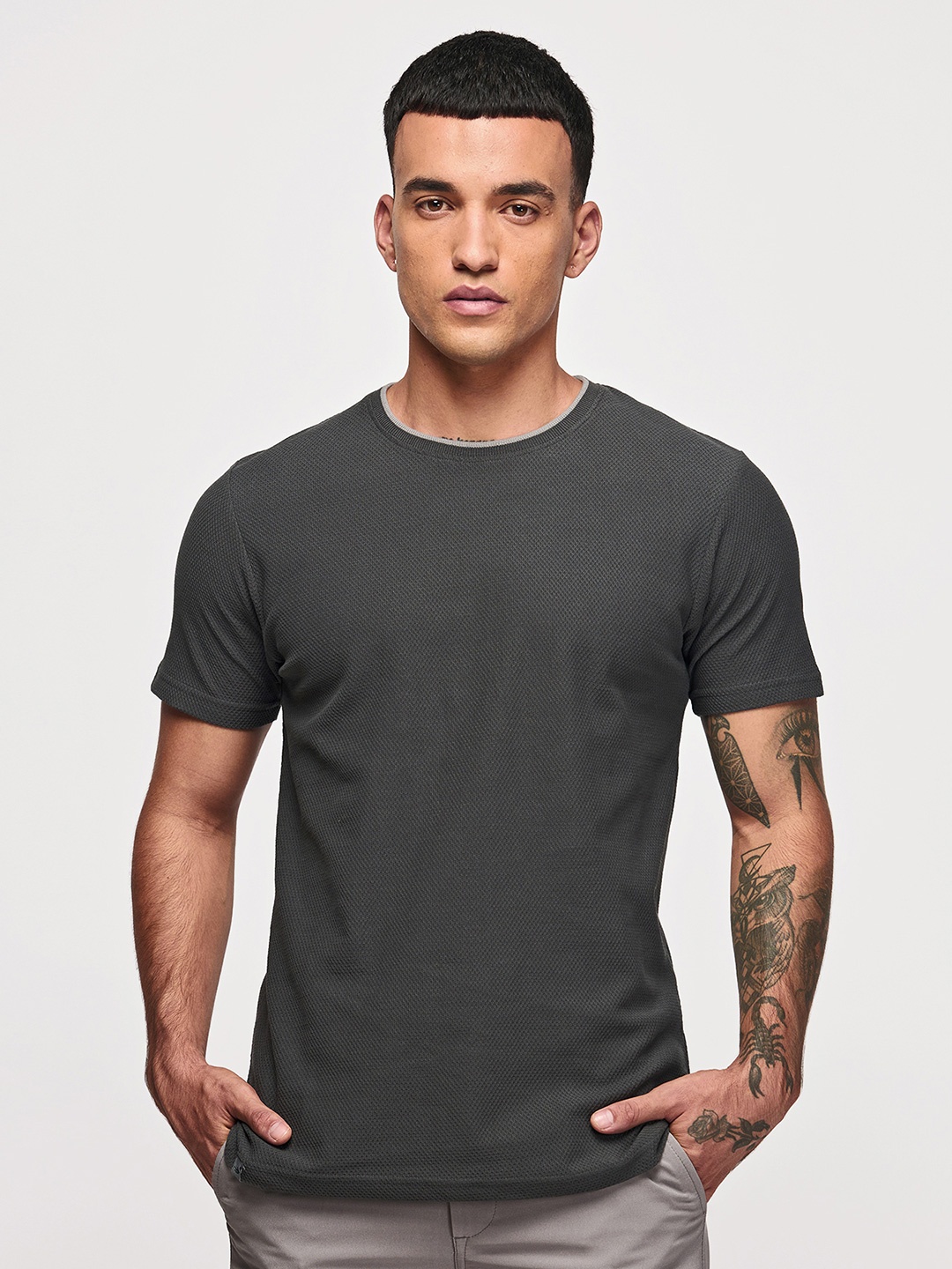 

Red Flame Round Neck Short Sleeves Pure Cotton T-shirt, Grey