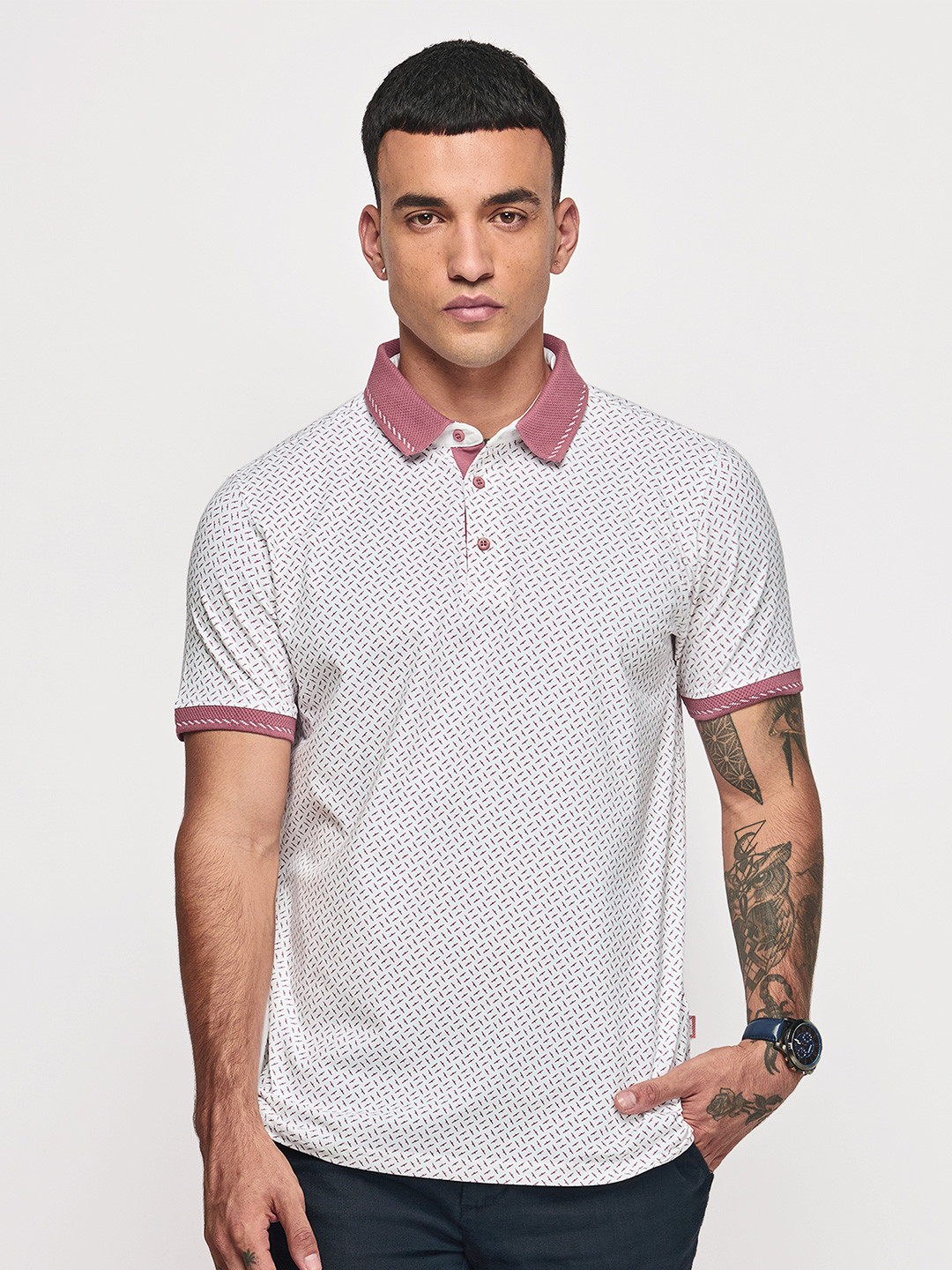 

Red Flame Geometric Printed Polo Collar T-shirt, Pink