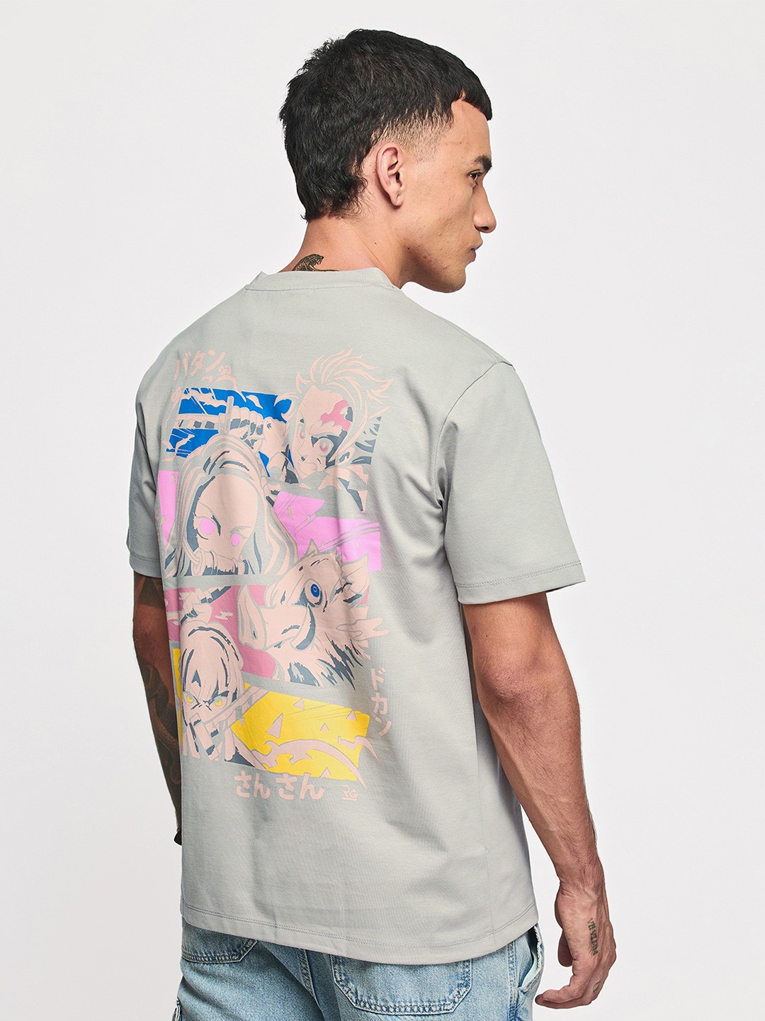 

Red Flame Graphic Printed Round Neck T-shirt, Grey