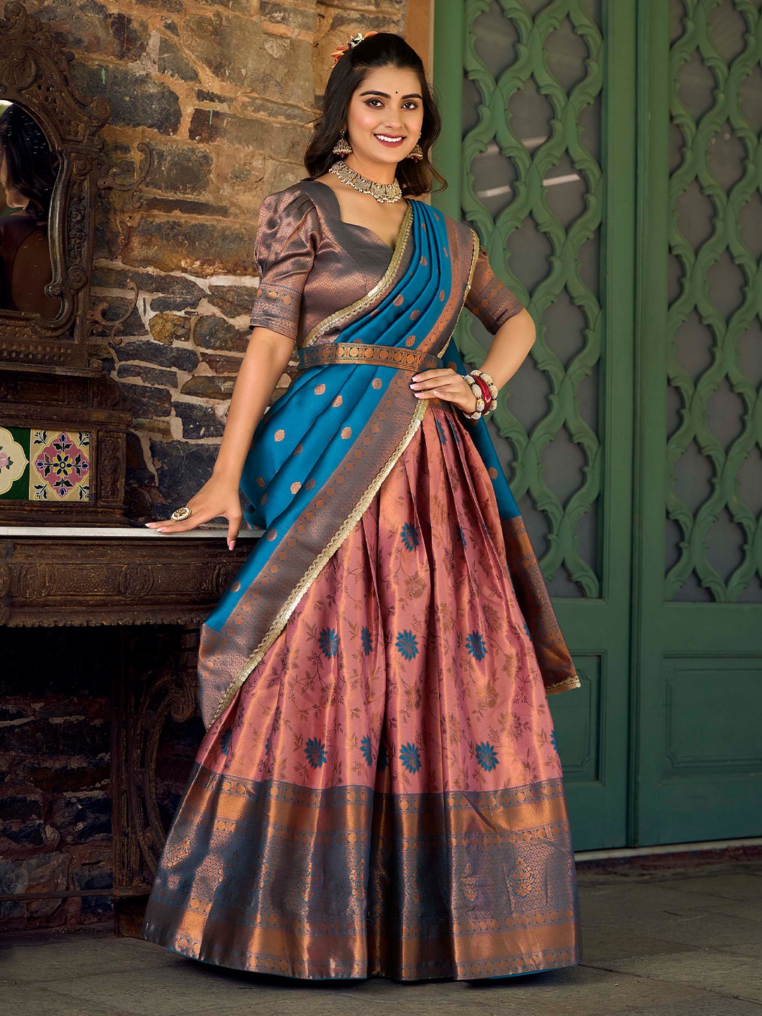 

LOOKNBOOK ART Semi-Stitched Lehenga & Unstitched Blouse With Dupatta, Pink