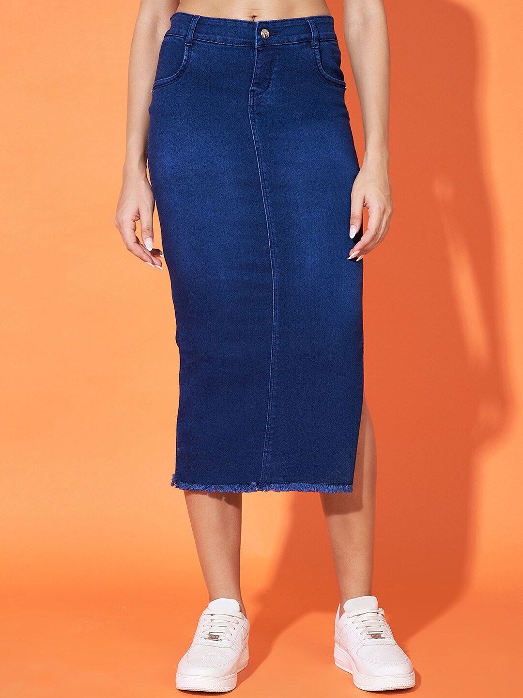 

Purple Feather Denim Light Washed Pencil Skirt, Blue