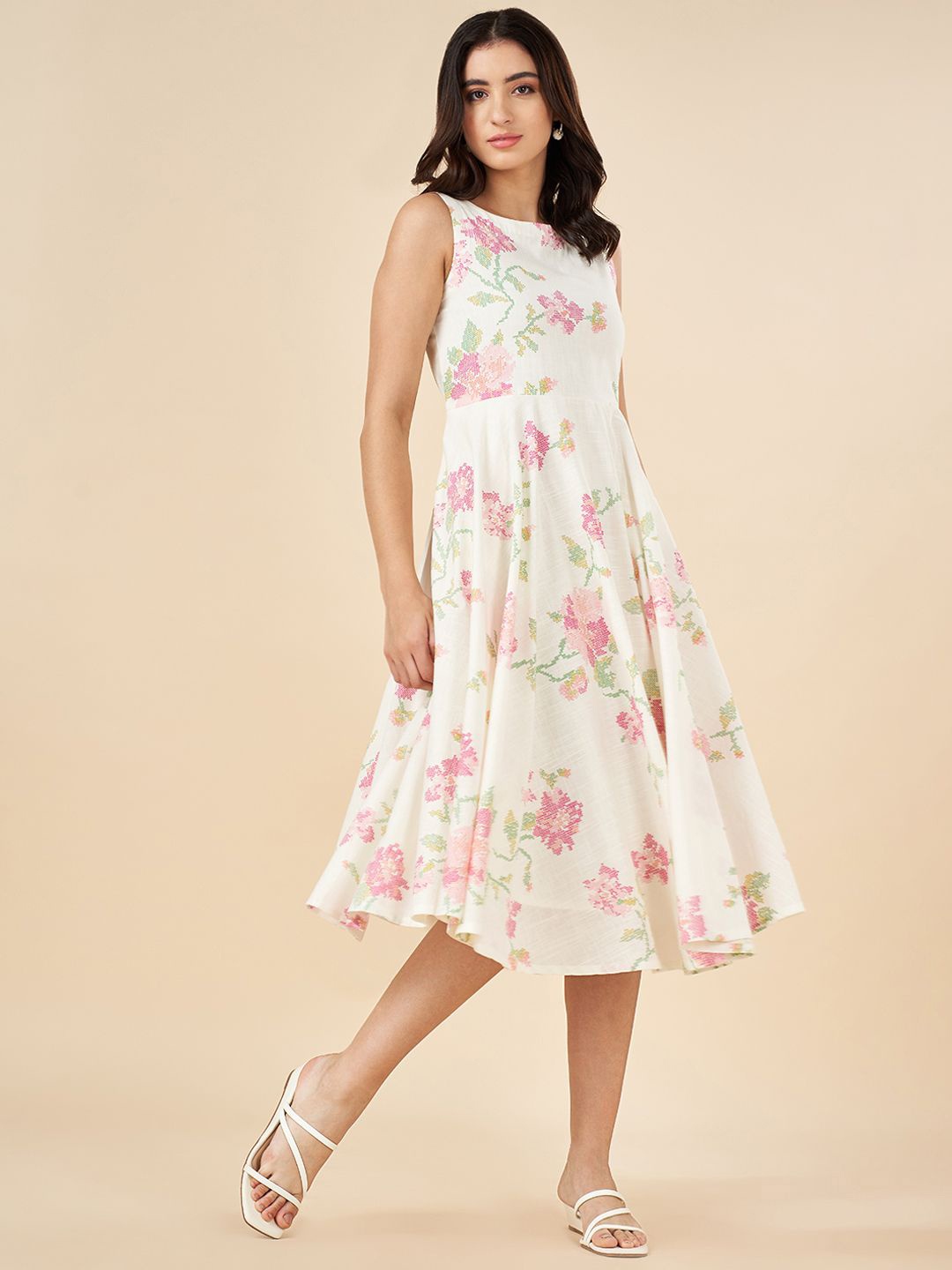 

AKKRITI BY PANTALOONS Floral Printed Sleeveless Pure Cotton Fit & Flare Midi Dress, Pink