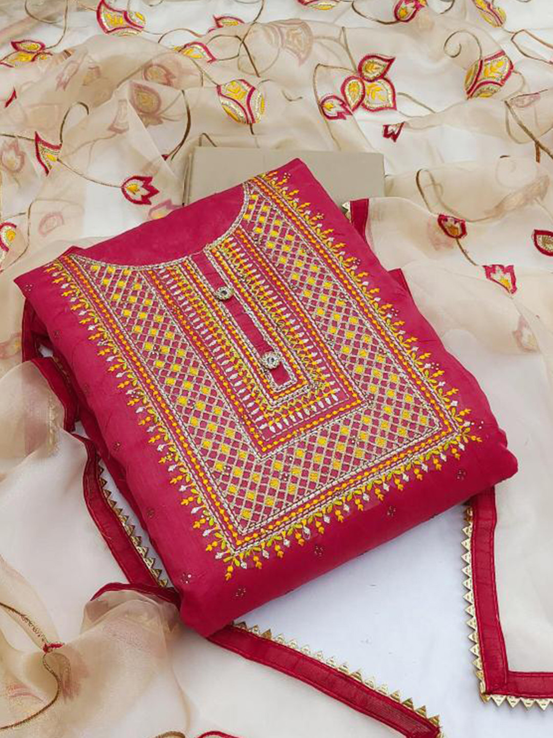 

Dori Embroidered Pure Cotton Unstitched Dress Material, Pink