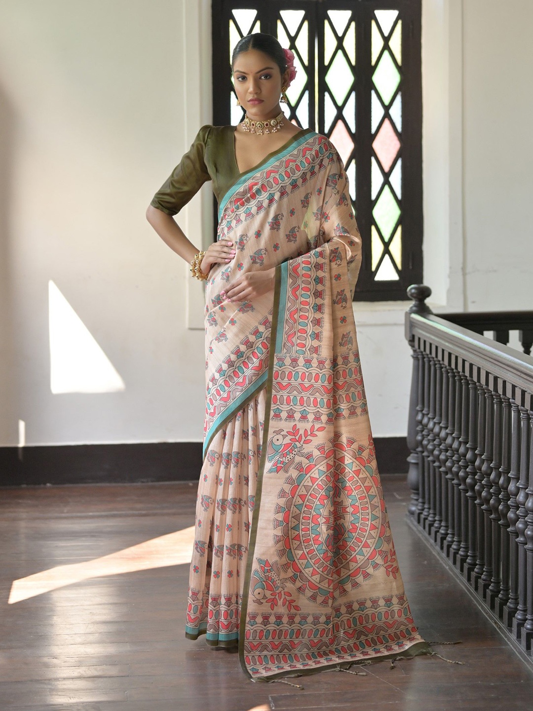 

VISHNU WEAVES Ethnic Motifs Tussar Saree, Beige