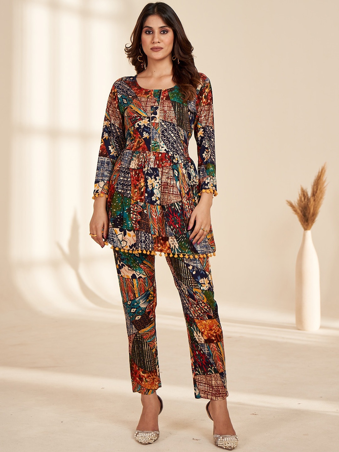 

Rujave Women Printed Top & Trouser Co-Ord Set, Turquoise blue