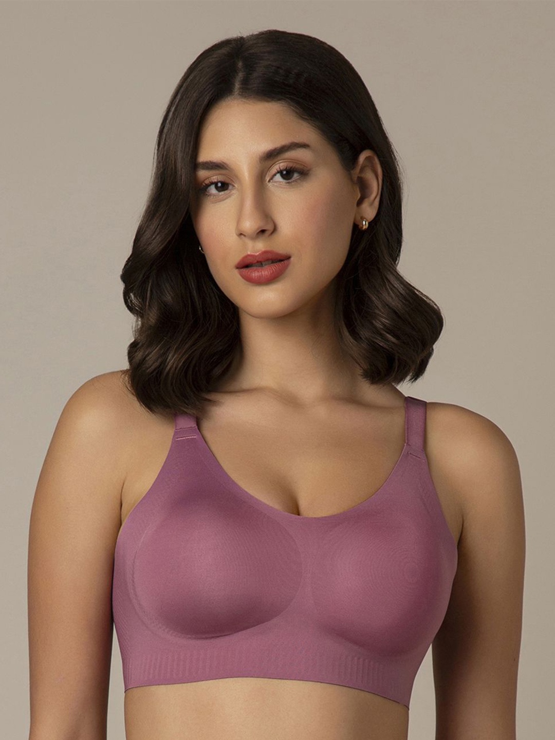 

Amante Full Coverage Non Padded T-shirt Bra- All Day Comfort, Lavender