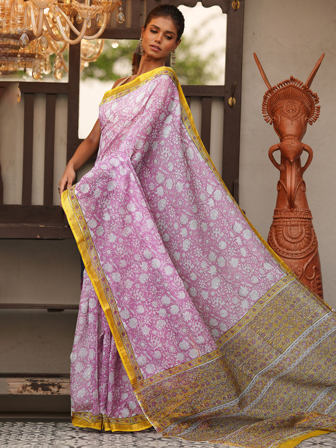 

Unnati Silks Ethnic Motifs Zari Silk Cotton Handloom Kota Saree, Purple