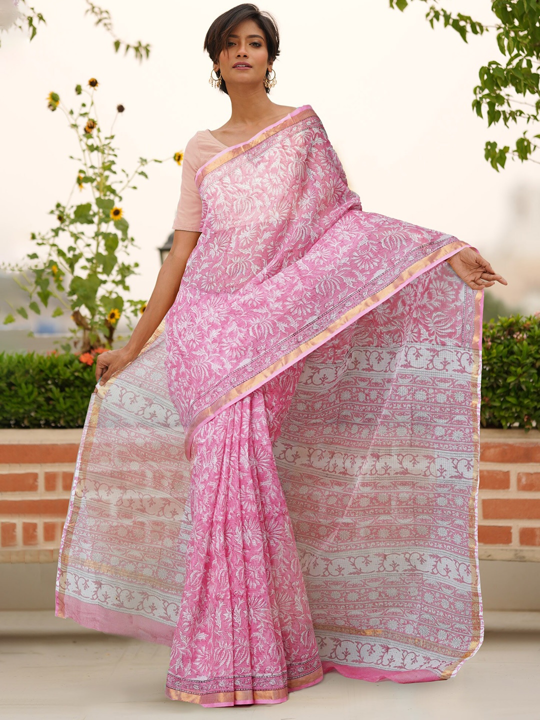 

Unnati Silks Floral Zari Silk Cotton Handloom Kota Saree, Pink