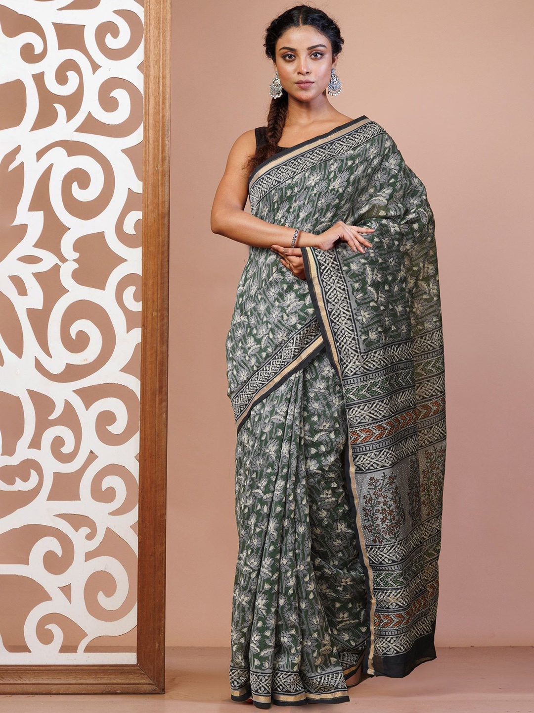 

Unnati Silks Kalamkari Zari Silk Cotton Handloom Chanderi Saree, Green