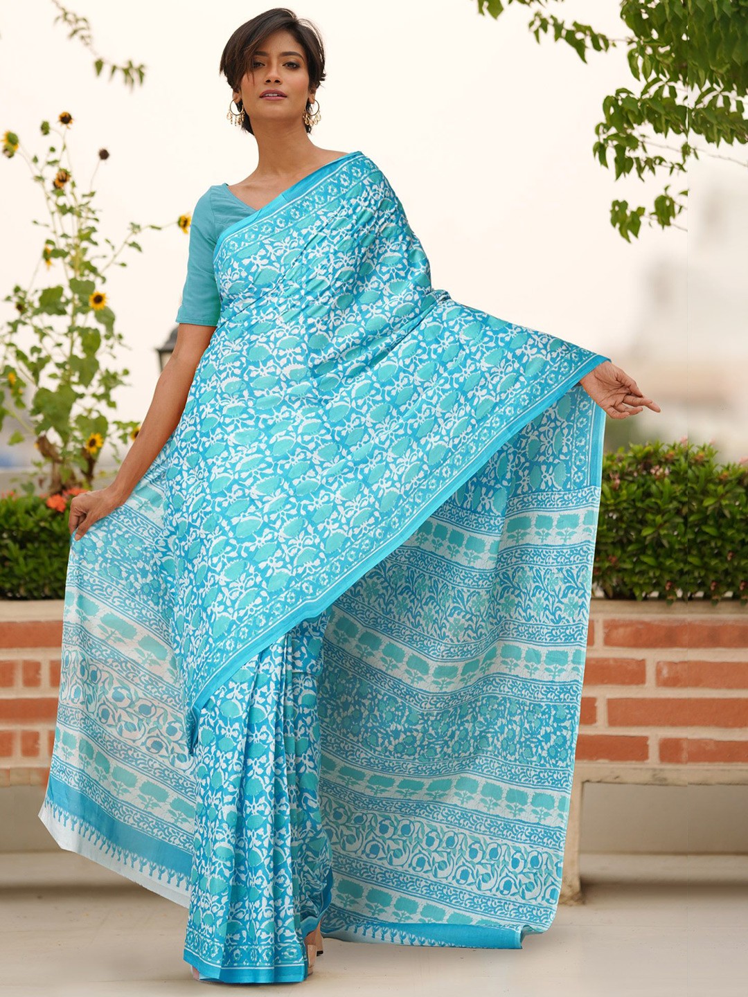 

Unnati Silks Ethnic Motifs Pure Cotton Handloom Block Print Saree, Blue