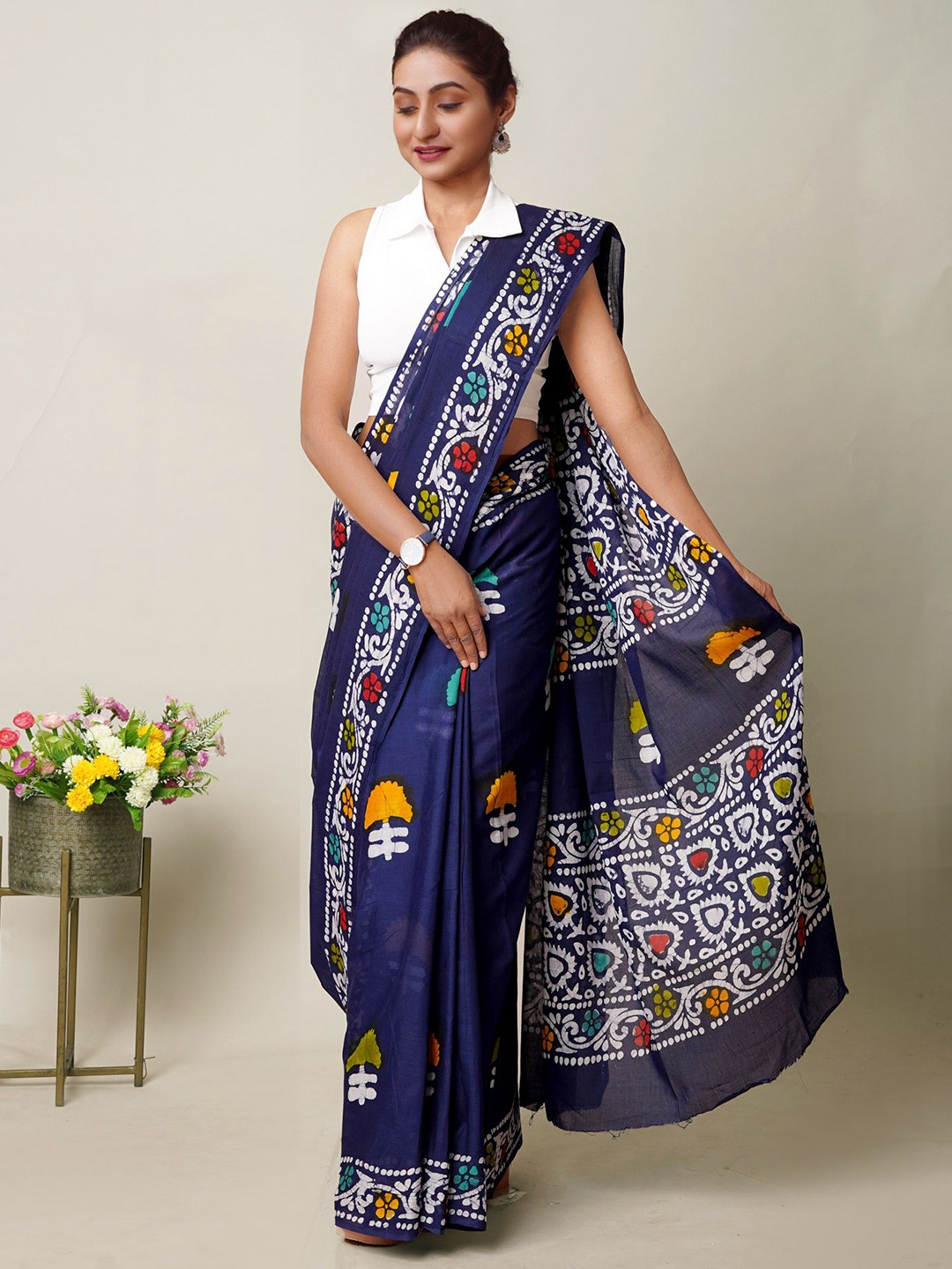 

Unnati Silks Batik Pure Cotton Handloom Chanderi Saree, Navy blue