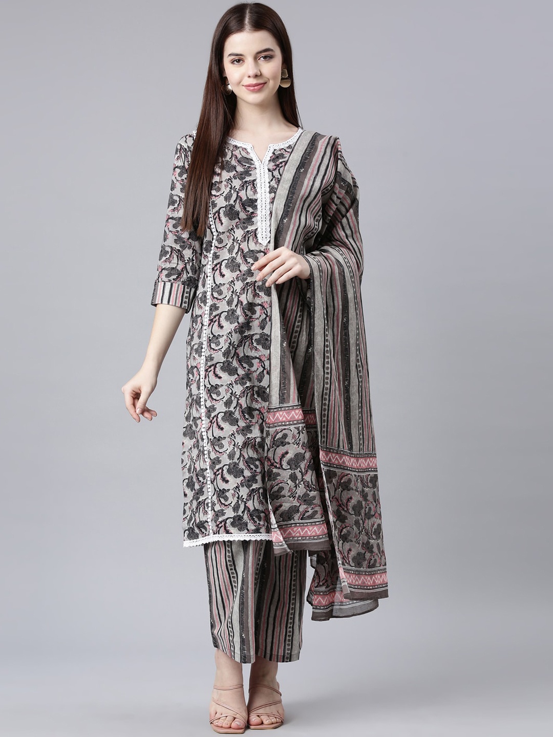 

Samhitas Women Floral Printed Regular Pure Cotton Kurta with Trousers & With Dupatta, Grey