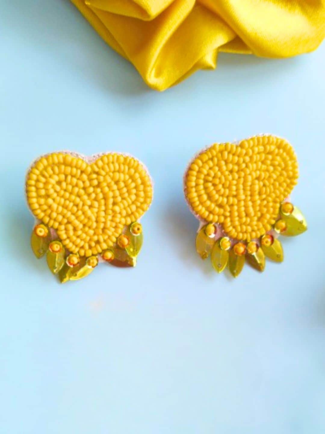 

Sangria Women Beaded Stud Quirky Earrings, Yellow