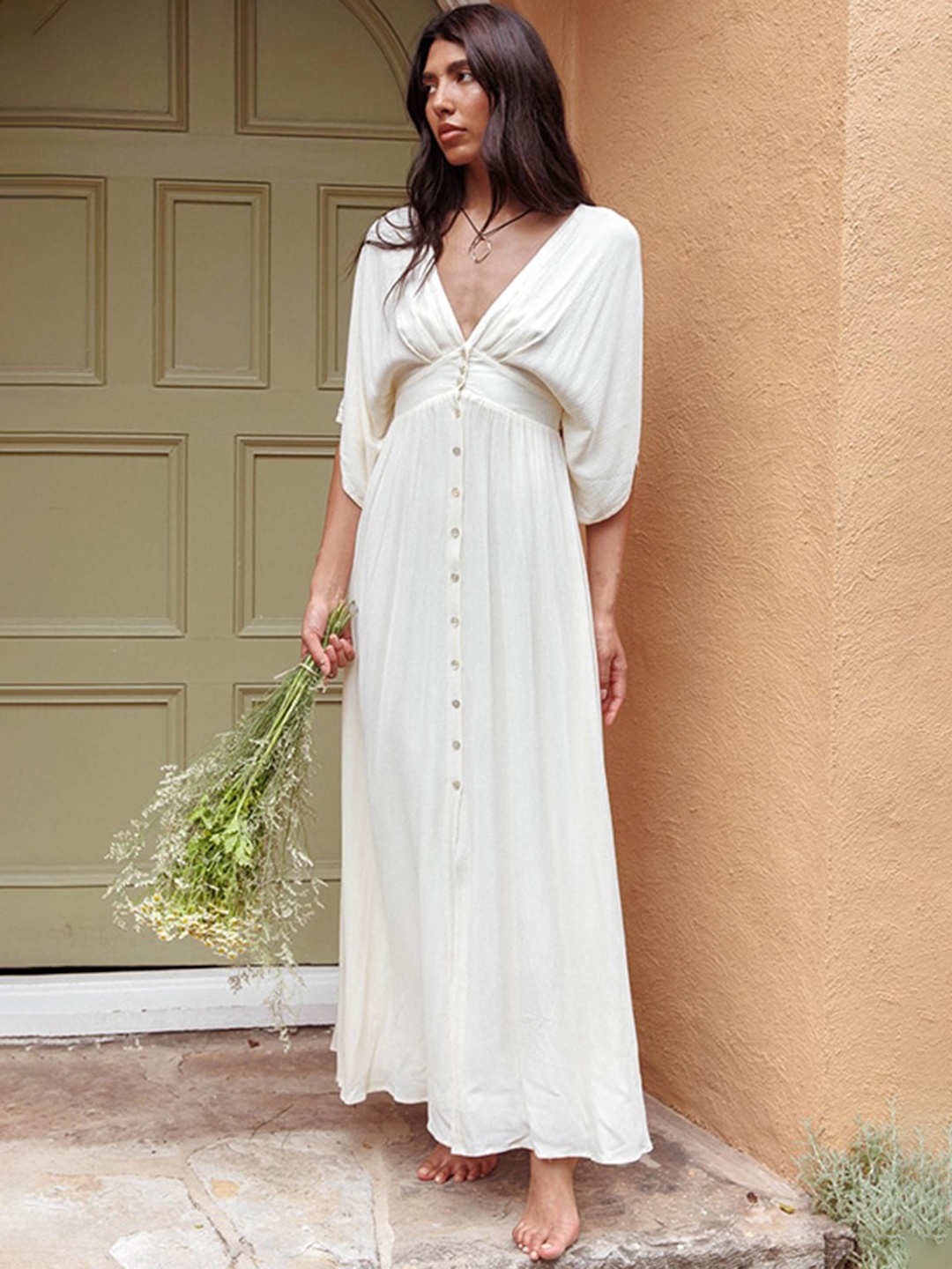 

StyleCast x Revolte A-Line Maxi Dress, White