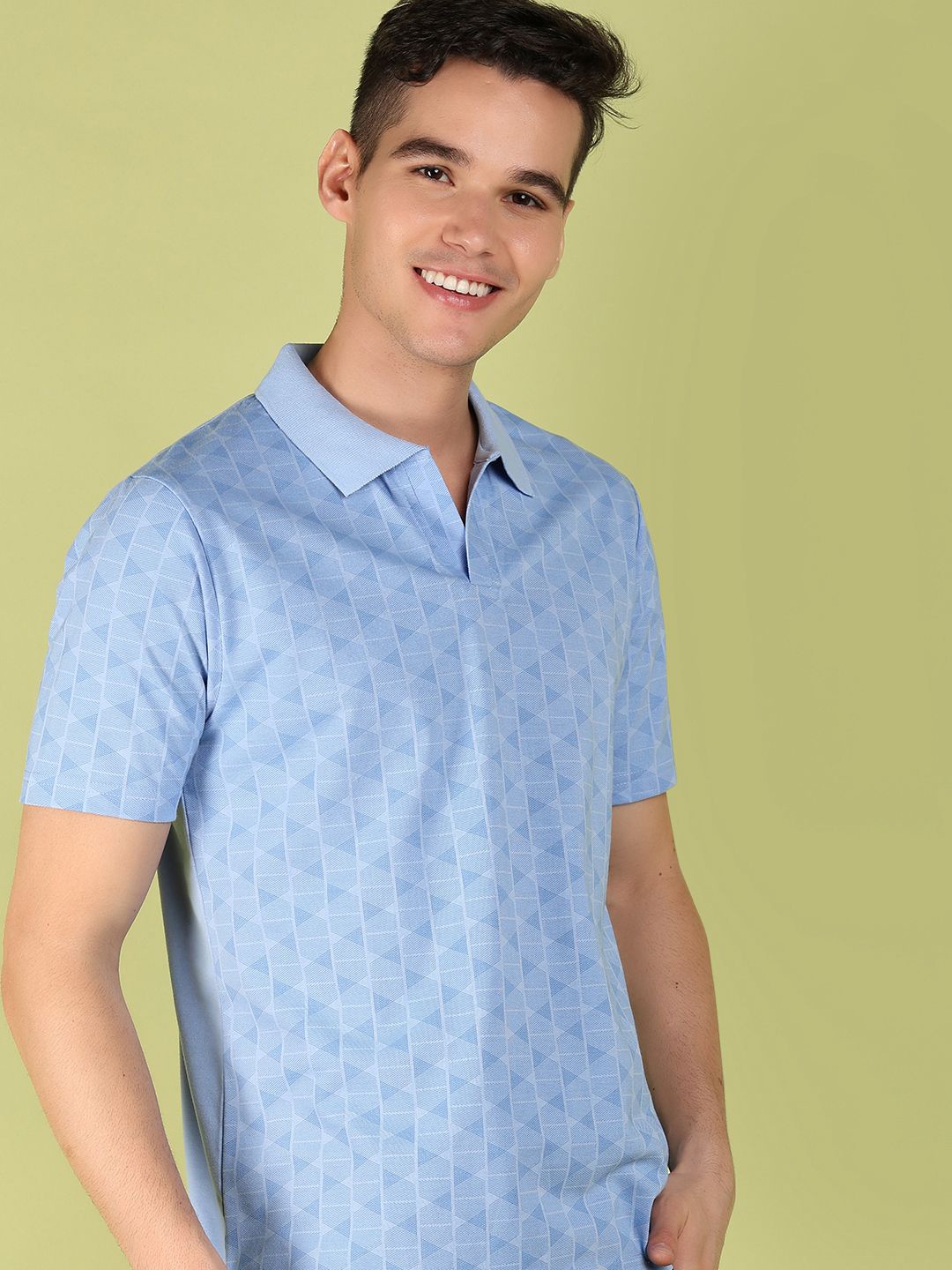 

V-Mart Men Printed Polo Collar Drop-Shoulder Sleeves Pockets Slim Fit T-shirt, Blue