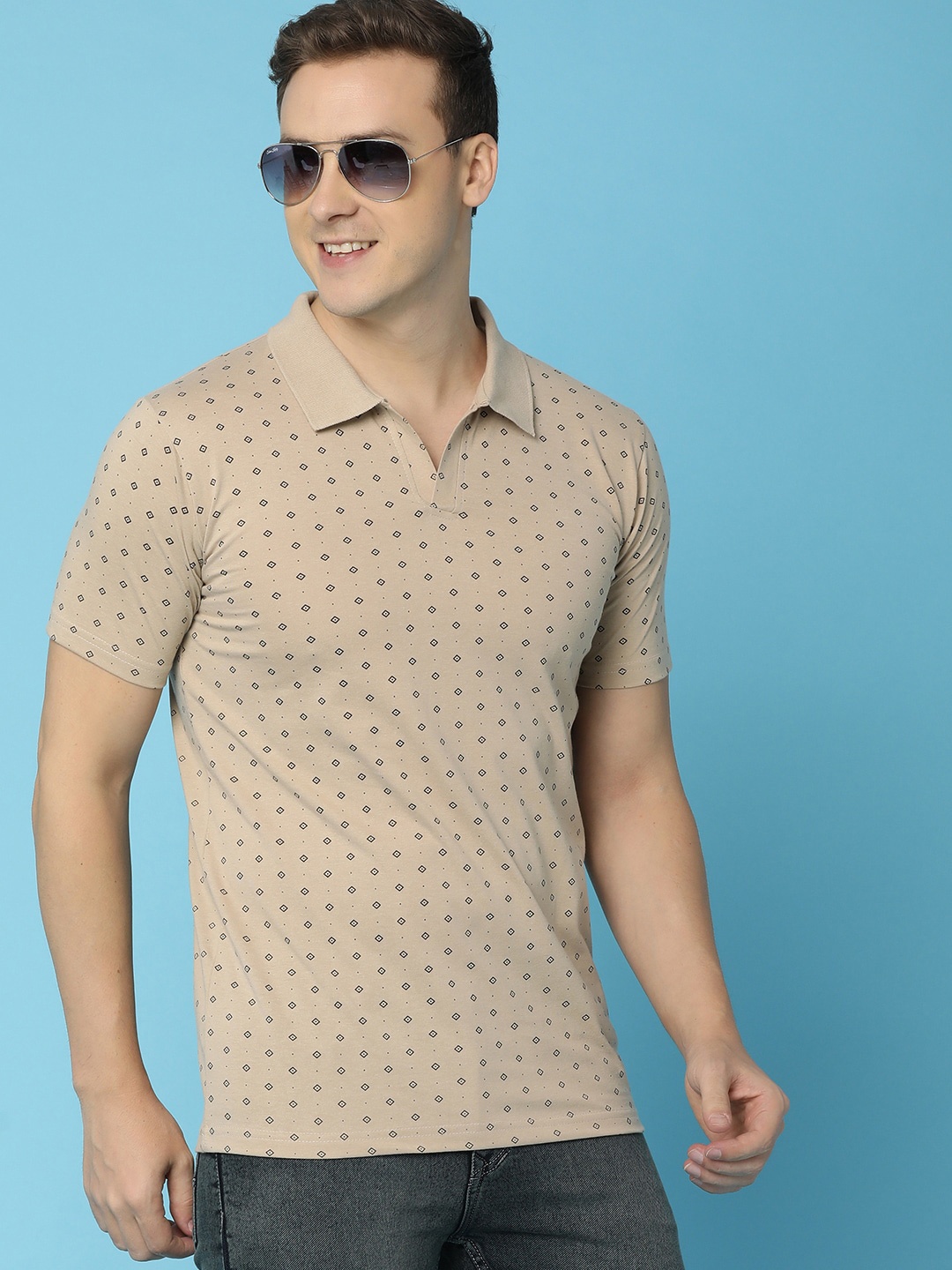 

V-Mart Men Printed Polo Collar Pockets Slim Fit T-shirt, Beige