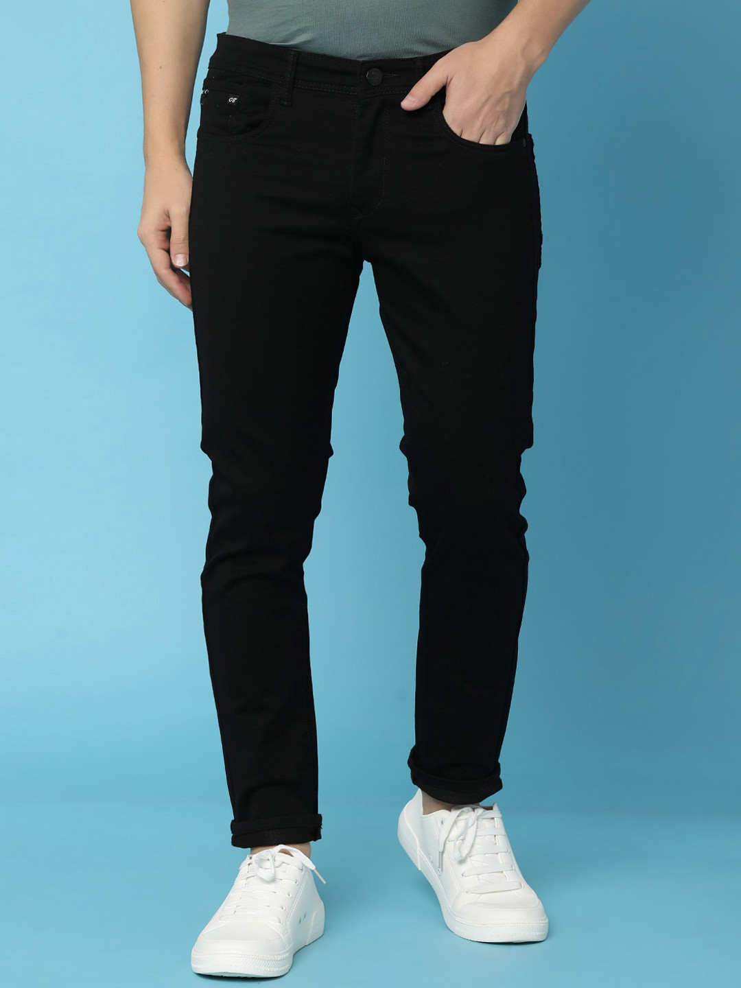 

V-Mart Men Slash Knee Jeans, Black