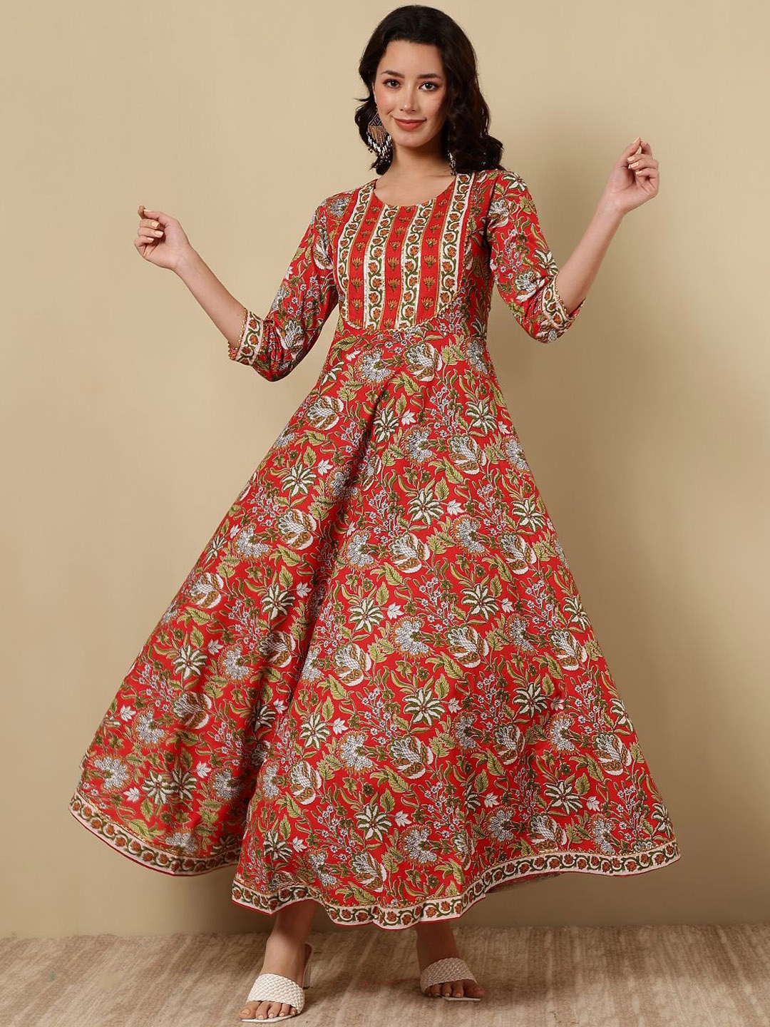 

WOMENCLICK Women Ethnic Motifs Printed Floral Anarkali Kurta, Red