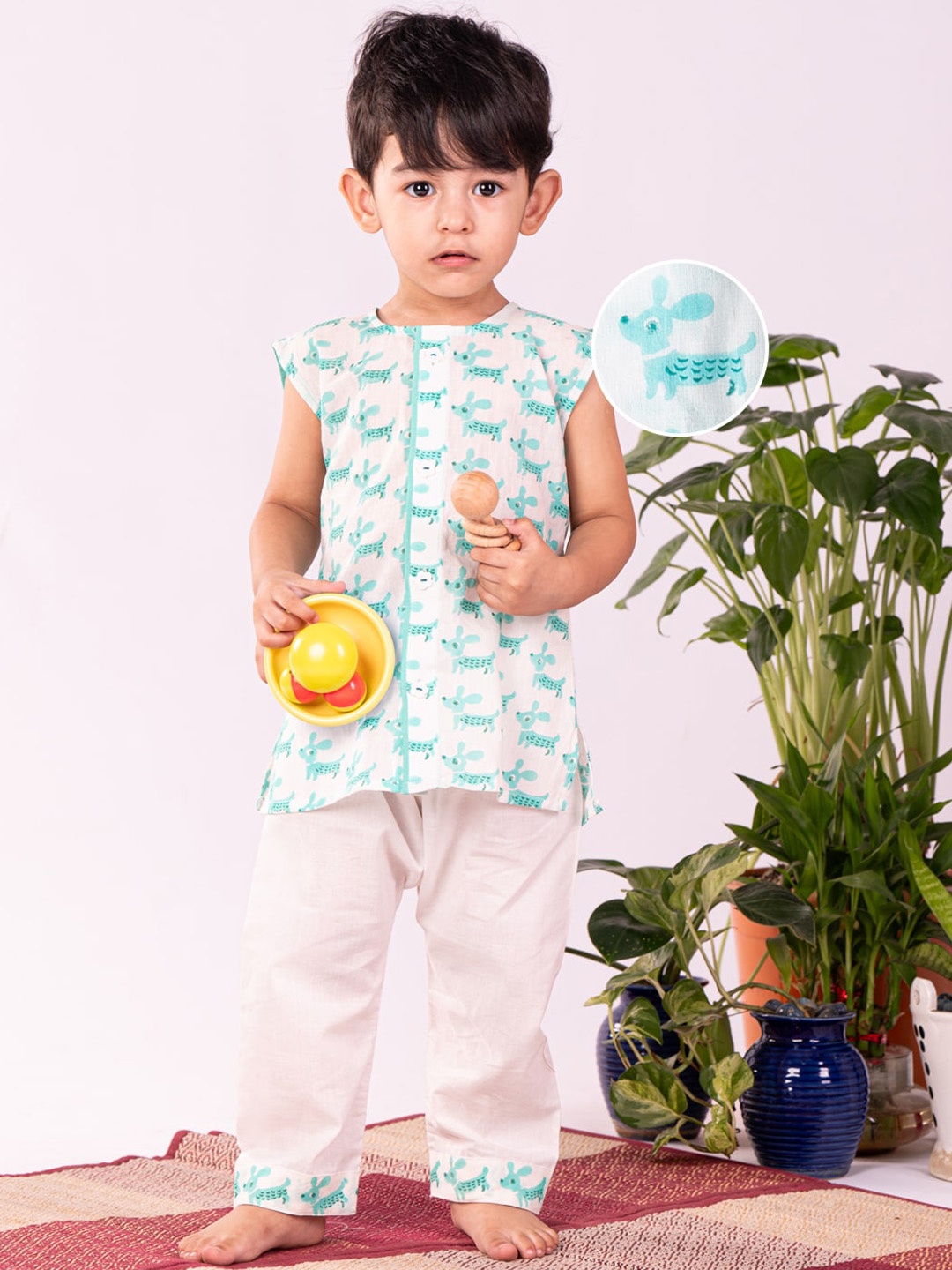 

VASTRAMAY Boys Animal Printed Regular Pure Cotton Kurta with Pyjamas, Blue
