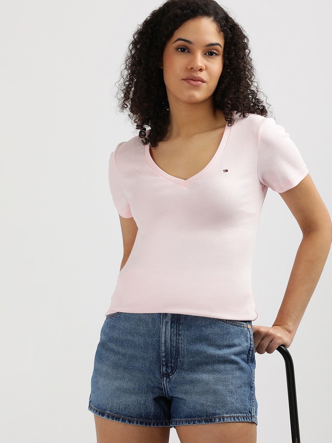 

Tommy Hilfiger Women V-Neck Extended Sleeves T-shirt, Pink