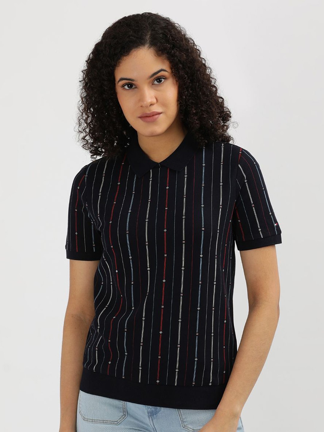 

Tommy Hilfiger Women Striped V-Neck Monochrome Pockets T-shirt, Blue