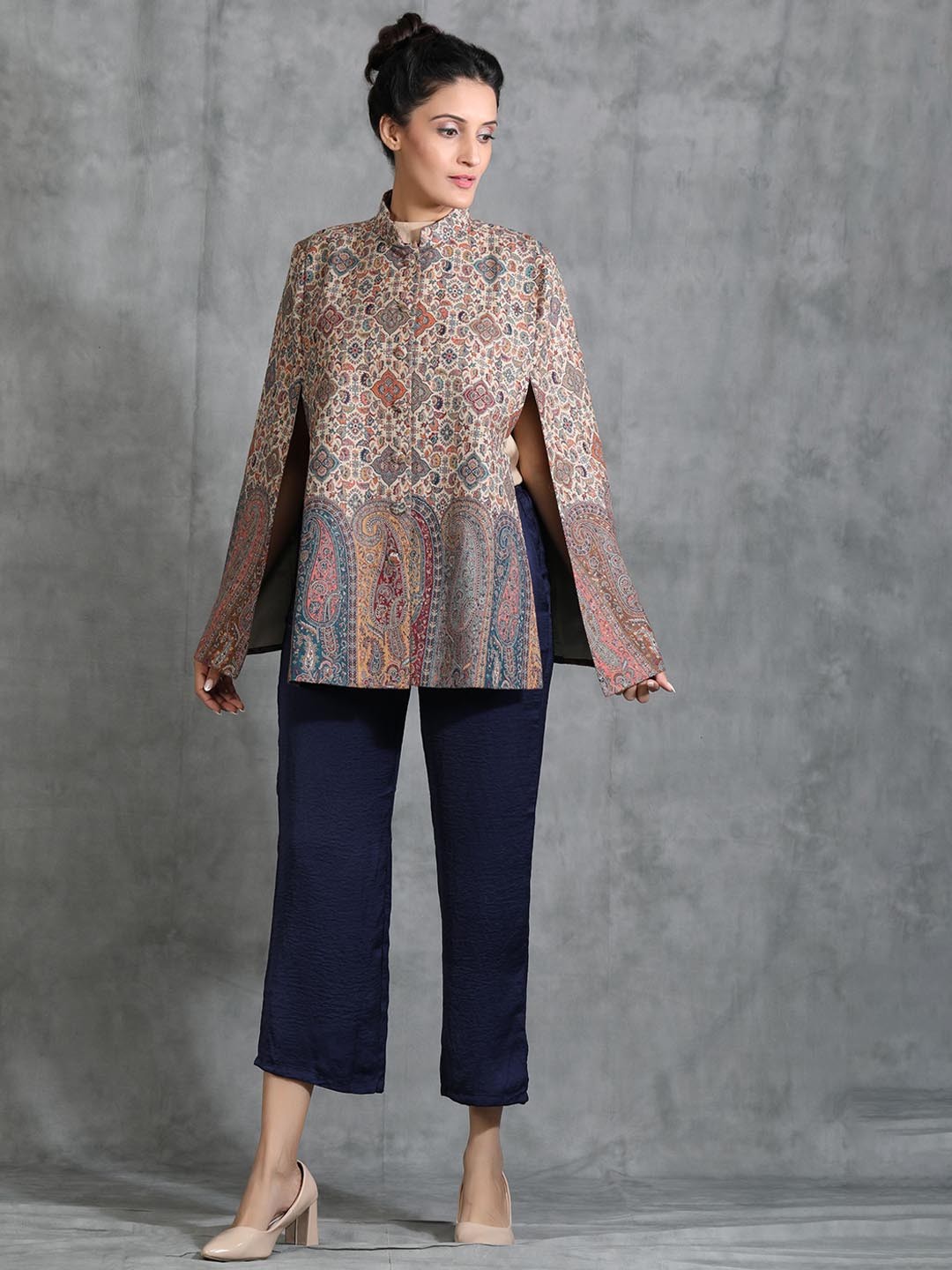 

DUSALA INDIA Women Paisley Design Woollen Tailored Jacket, Beige