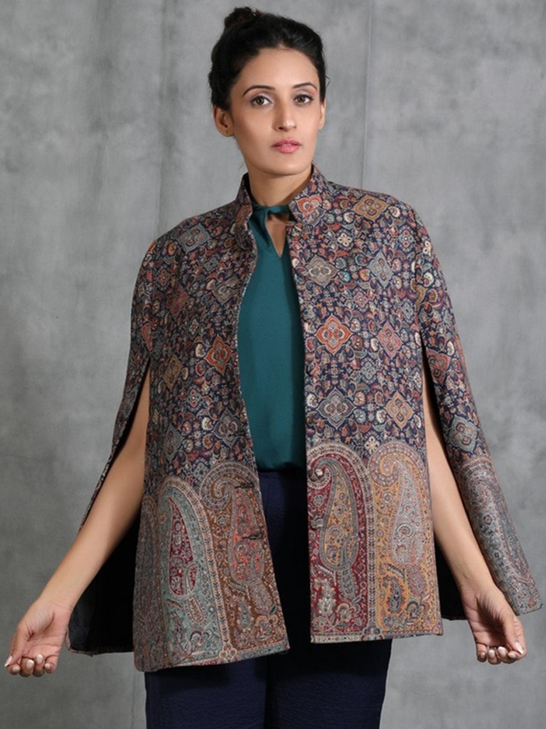 

DUSALA INDIA Women Floral Woollen Crop Tailored Jacket with Embroidered, Black