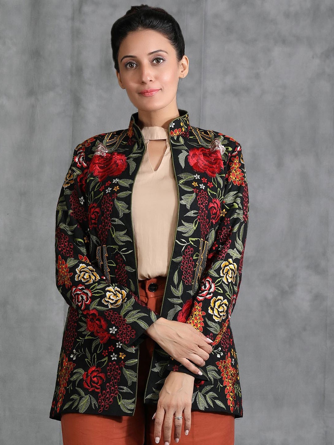 

DUSALA INDIA Women Floral Woollen Tailored Jacket with Embroidered, Black