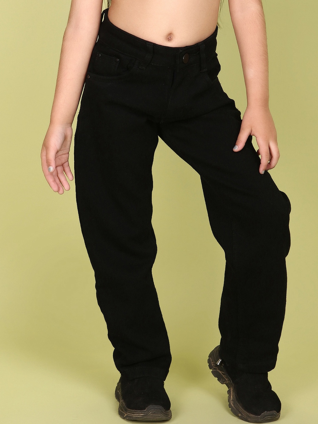 

V-Mart Girls No Fade Mid-Rise Jeans, Black
