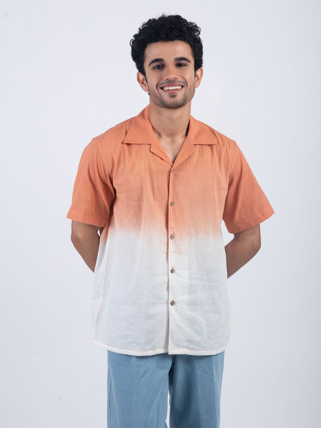 

Aashima Wahal Men Comfort Opaque Casual Shirt, Peach